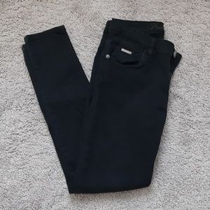 Black Skinny Jeans